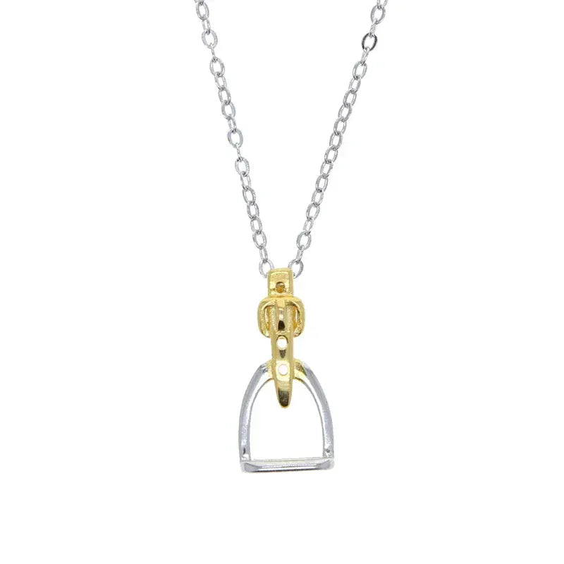 Stijgbeugel ketting in zilver