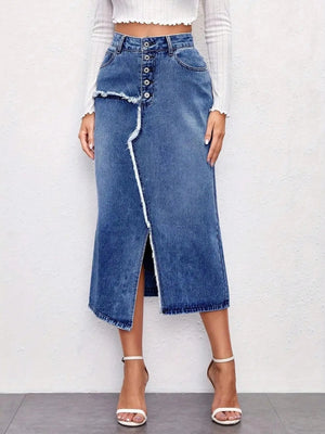 Asymmetrisk jeanskjol med slits