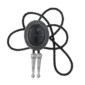 Bolo tie med stor oval sten och handflätad läderrem Svart