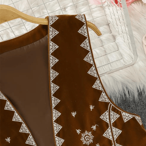 Brun Väst med Etniskt Broderi och Fransdetaljer