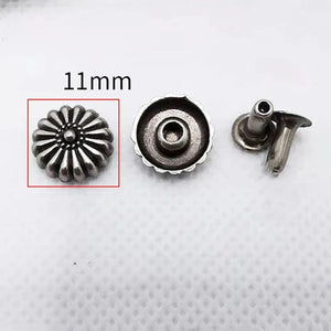 Concho i Antiksilver med Blommig Design