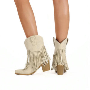 Korta Cowgirl Boots i Mocka med Fransar