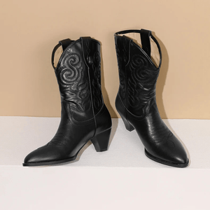 Cowboyboots med klassisk broderad westernlook