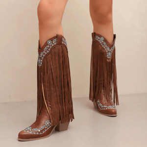 Cowboyboots med tofsar och broderad vintageinspirerad design