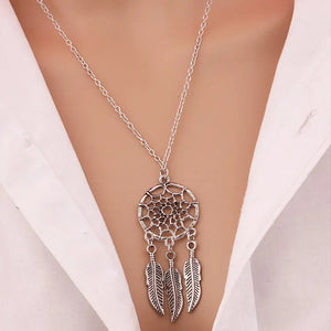 New Dream Catcher Pendant Necklace Feather Blue Beads Women Chain Necklaces Bijoux Collares Fashion Jewelry Wholesale Party Gift N716