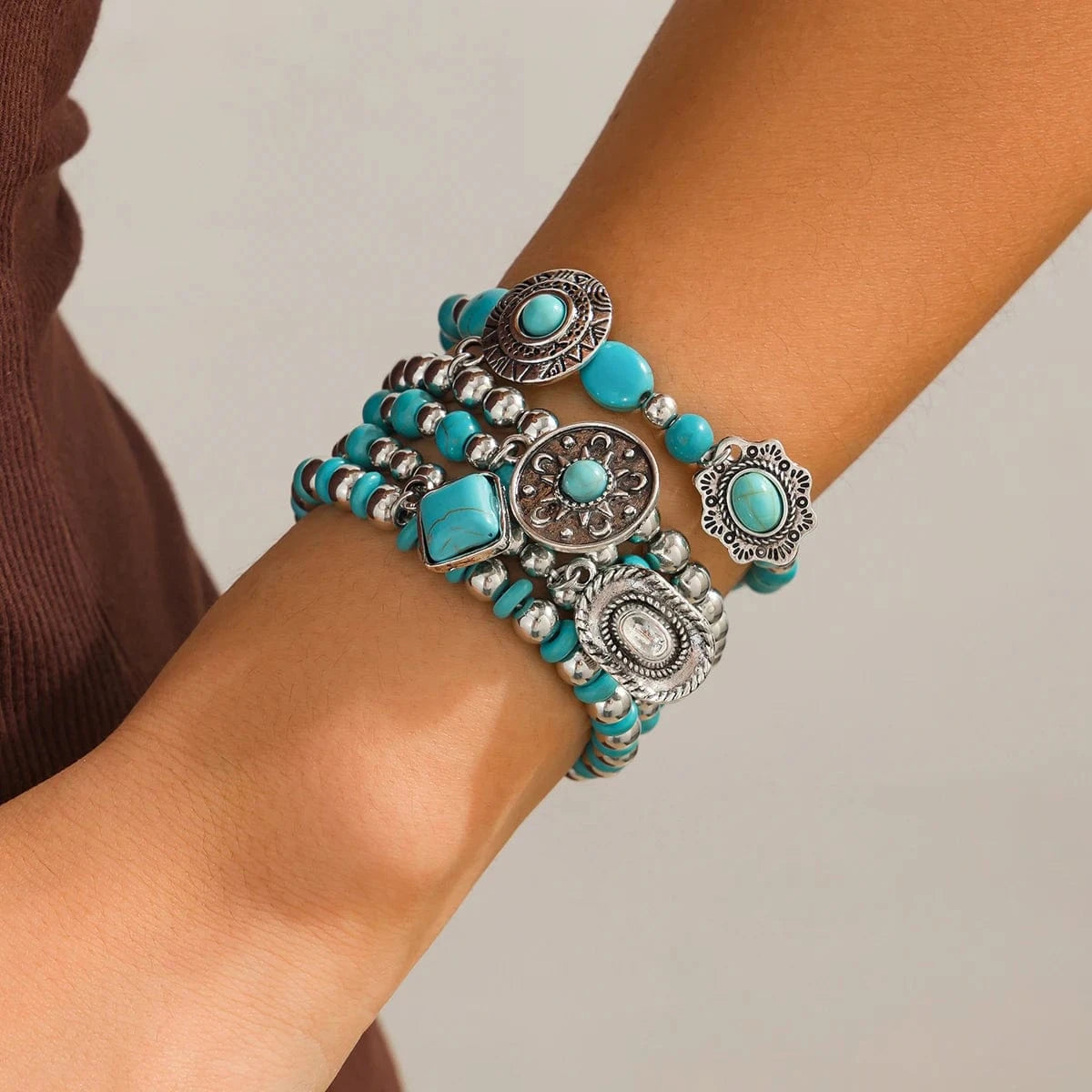 Boho Armband med Western Berlocker Silver och turkos 2