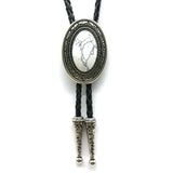 Bolo tie med oval sten och flätat läderband Vit
