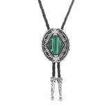 Bolo tie med oval sten och vågformad ram Armégrön