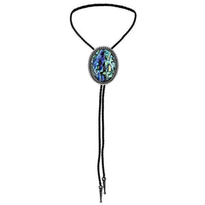 Bolo tie med snäckstenshänge i blågrönt skimrande