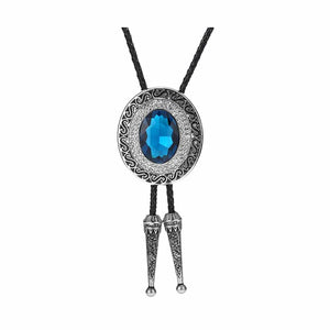 Bolo tie rund med blå rhinestone och flätad läderrem