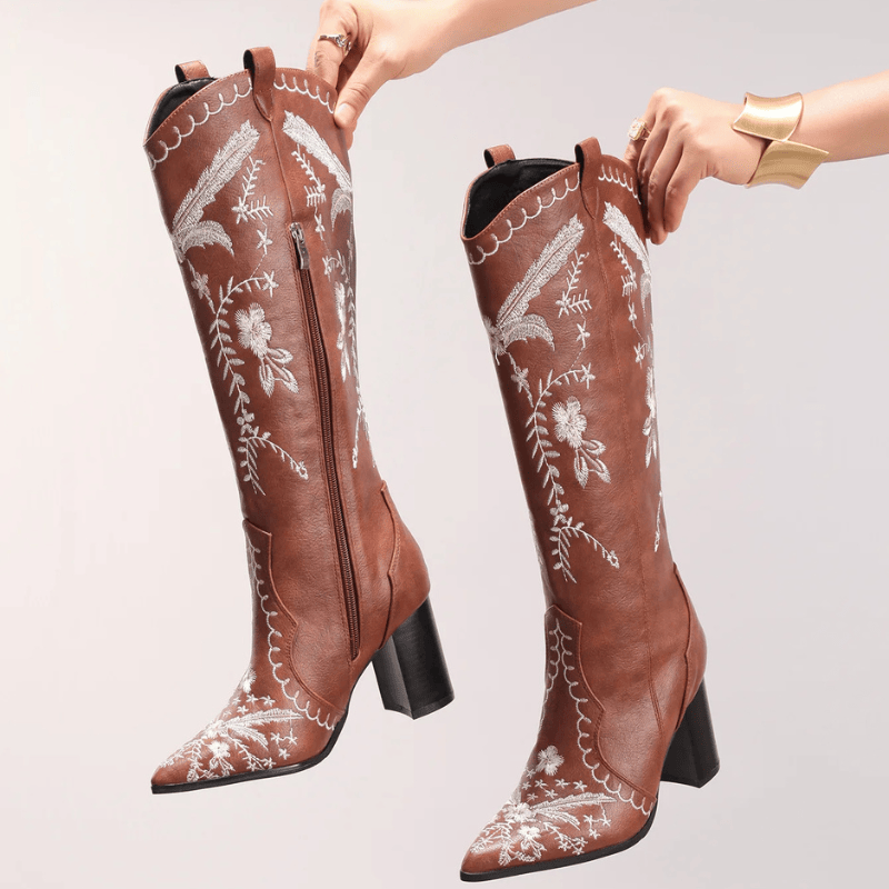 Brun broderade cowboyboots tå och hög klack 8cm