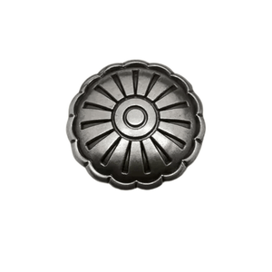 Concho i antiksilver med dekorativa motiv Silverblomma / 10st