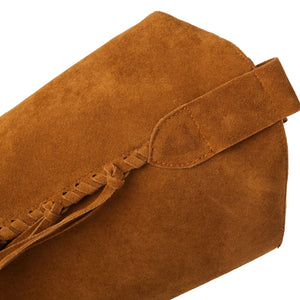 Moderna Cowgirl Boots i Mocka med Fransar