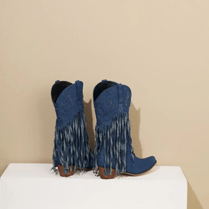 Cowboyboots i denim med fransar och blockklack