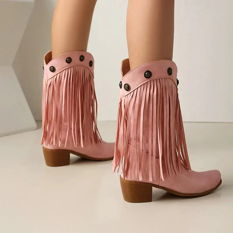 Cowboyboots med fransar och nitar i västernstil
