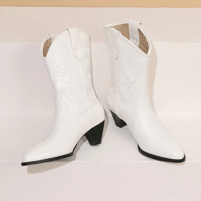 Cowboyboots med klassisk broderad westernlook
