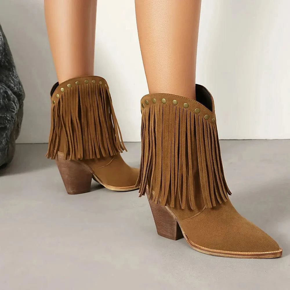 Cowgirl-Ankelboots i Mocka med Fransar