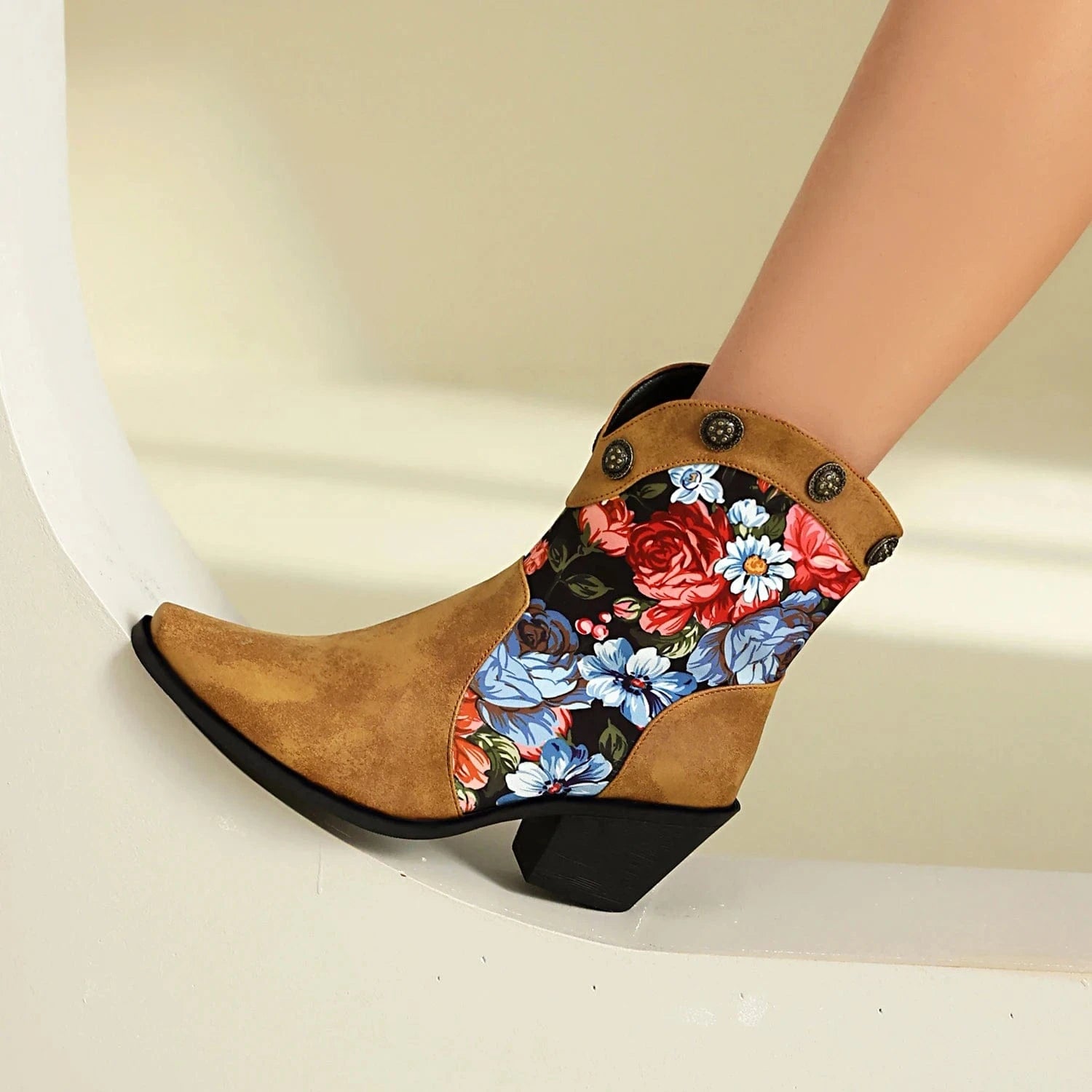 Korta Cowboyboots med Blommor