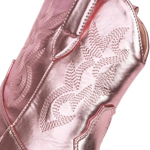 Låga cowboyboots i glänsande läderlook med broderi