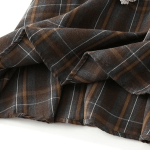 Långkjol i patchwork-stil med spets och rutigt mönster