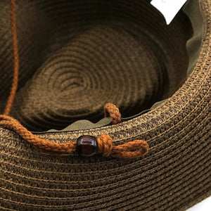 Stråcowboyhatt med fjäderdekor