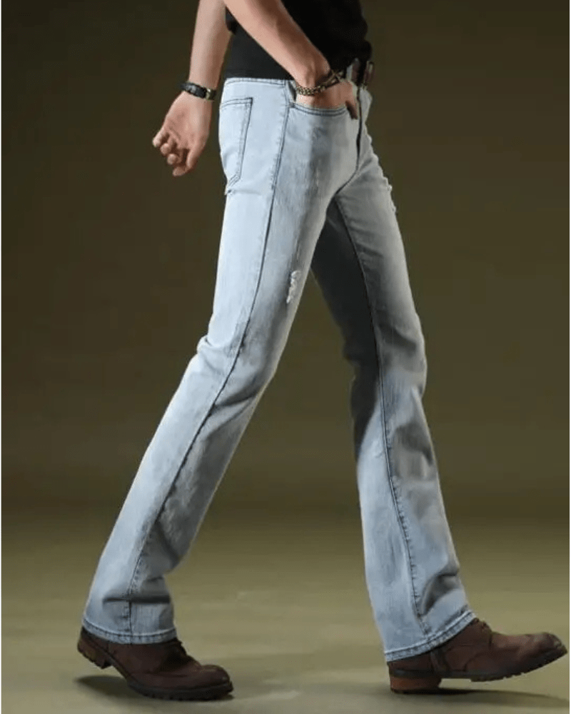 Utsvängda jeans för herr