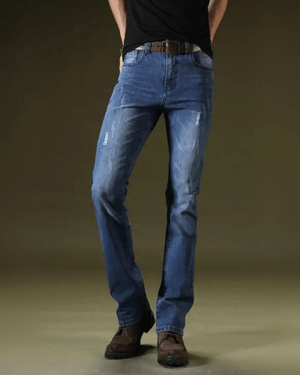 Utsvängda jeans för herr