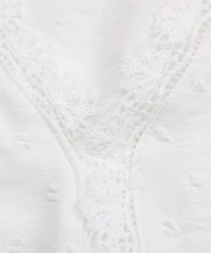 V ringad blus dam